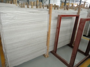 بلاط الرخام الأبيض الحبوب خشبية مصقول الجدار الكسوة الفريق